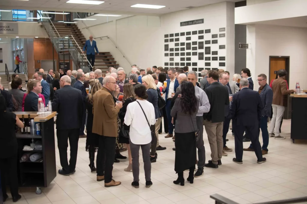 Cocktail professionnel dans un hall d’entreprise moderne
