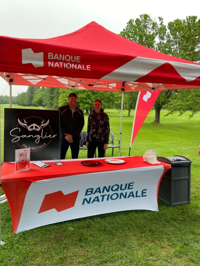 Stand Banque Nationale sur un parcours de golf