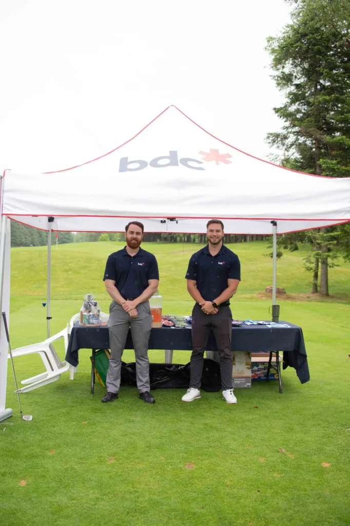 Stand BDC sur un terrain de golf